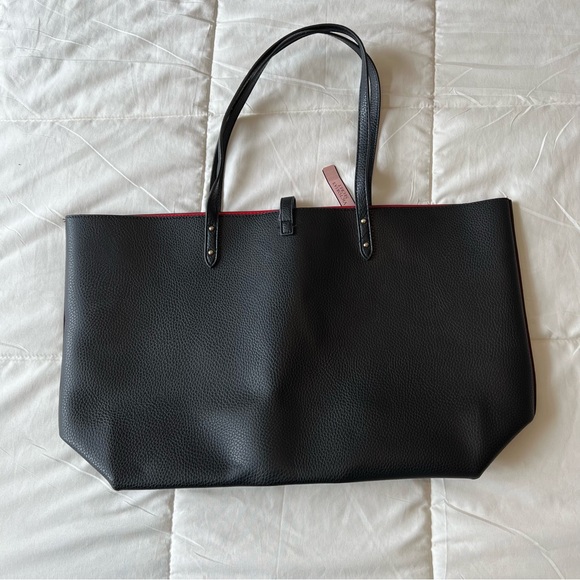 Victoria’s Secret large blue tote 👜 - Picture 2 of 5